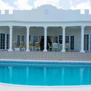 Resort Castles In Paradise, Vieux Fort